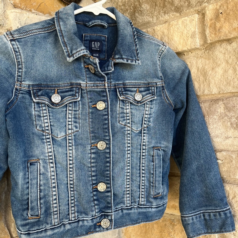 GAP Kids | EUC size small denim jacket